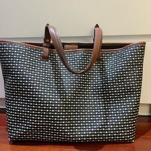 Fossil Tote